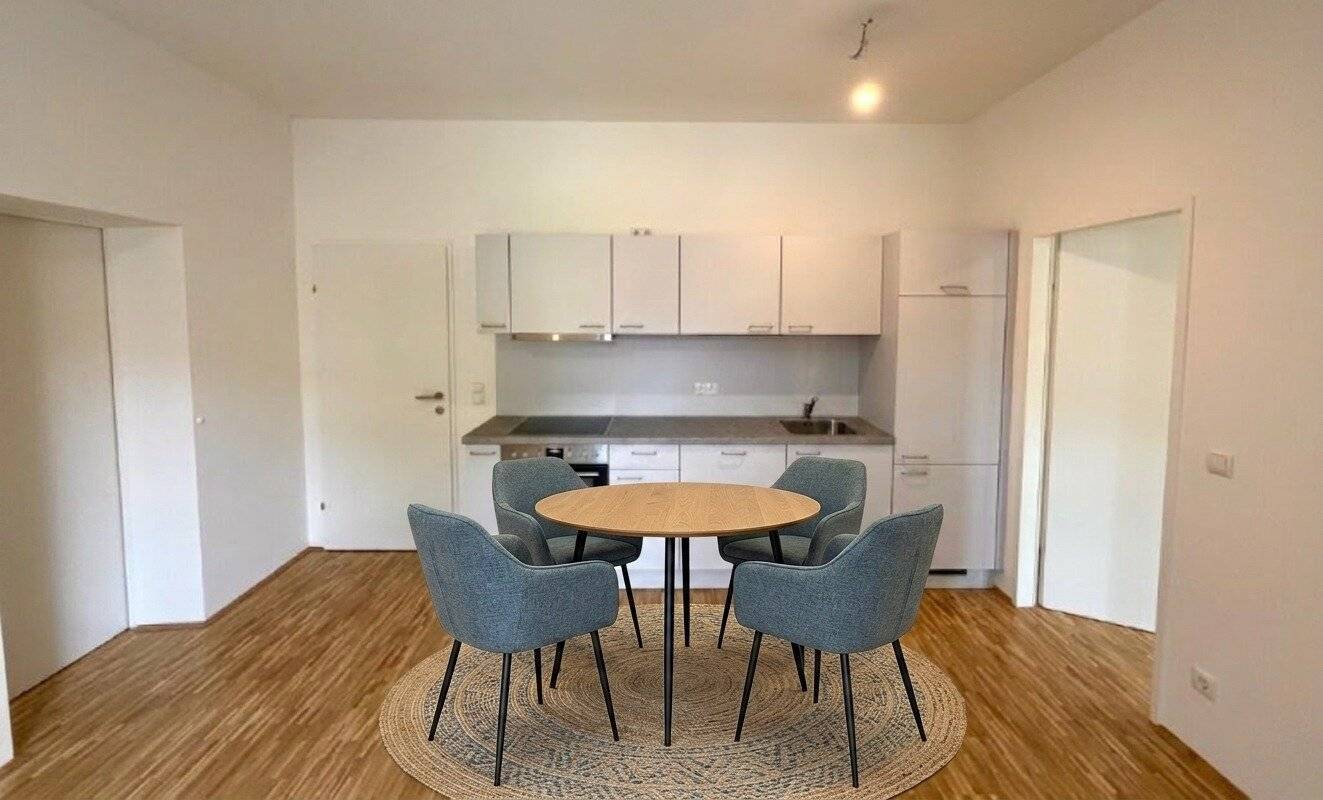 *3-Zimmerwohnung inkl. Küche möbliert im 1.OG am Lendplatz*
