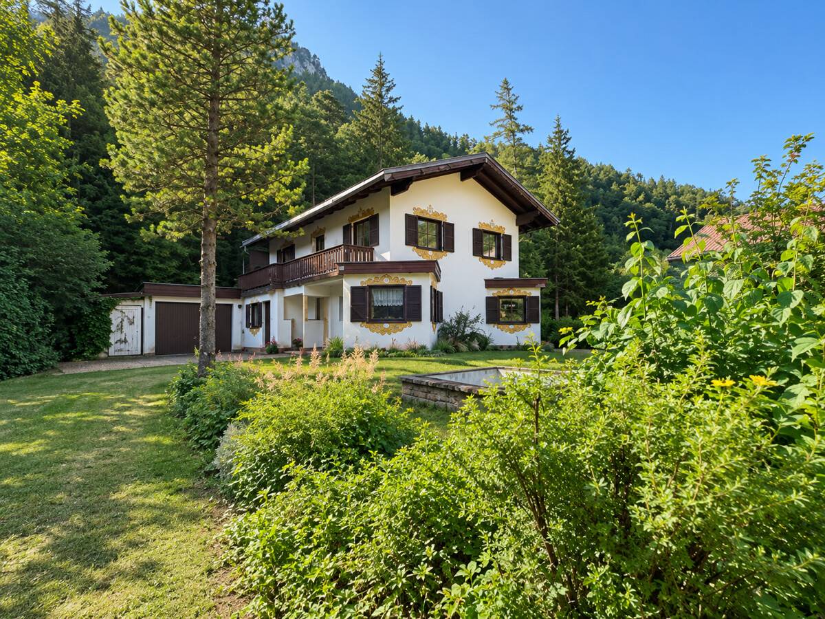 Ruhige Lage am Fluss mit Entwicklungschance Wohnung