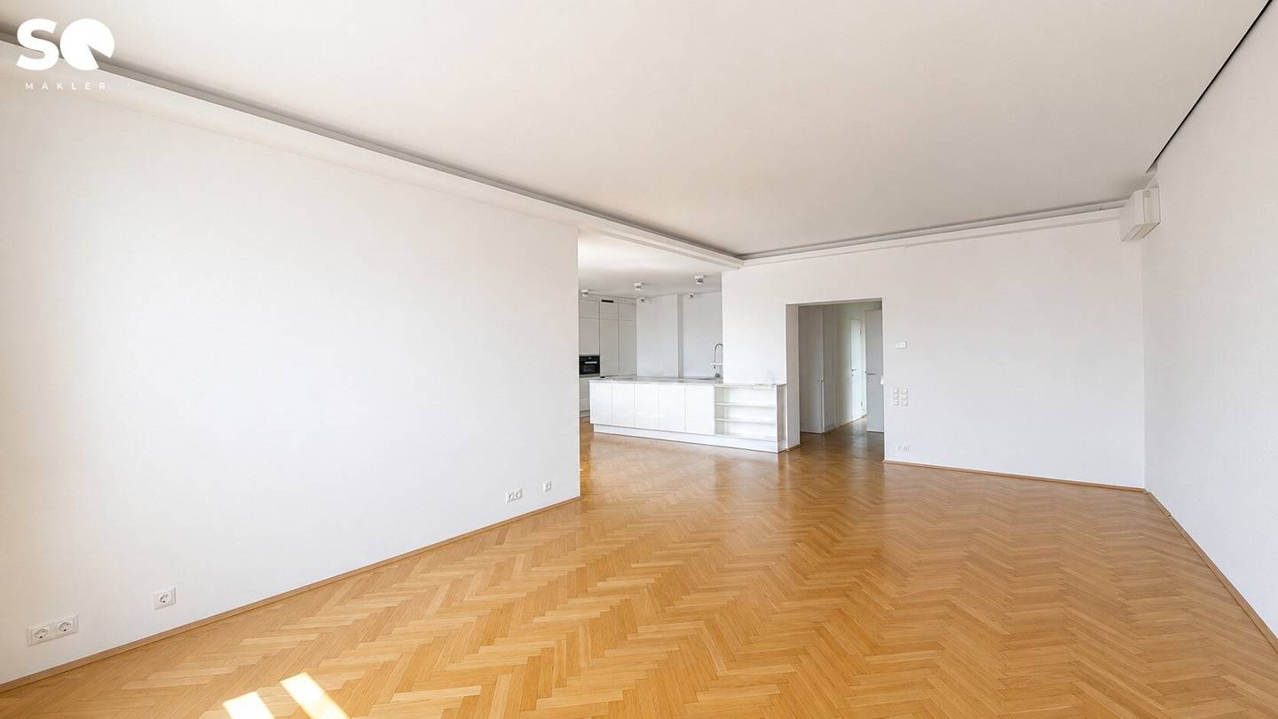 # SQ - EXCLUSIVE ATTIC APARTMENT IN AN OLD BUILDING IN 1090 VIENNA - PORZELLANGASSE - 3 ROOMS and TERRACE