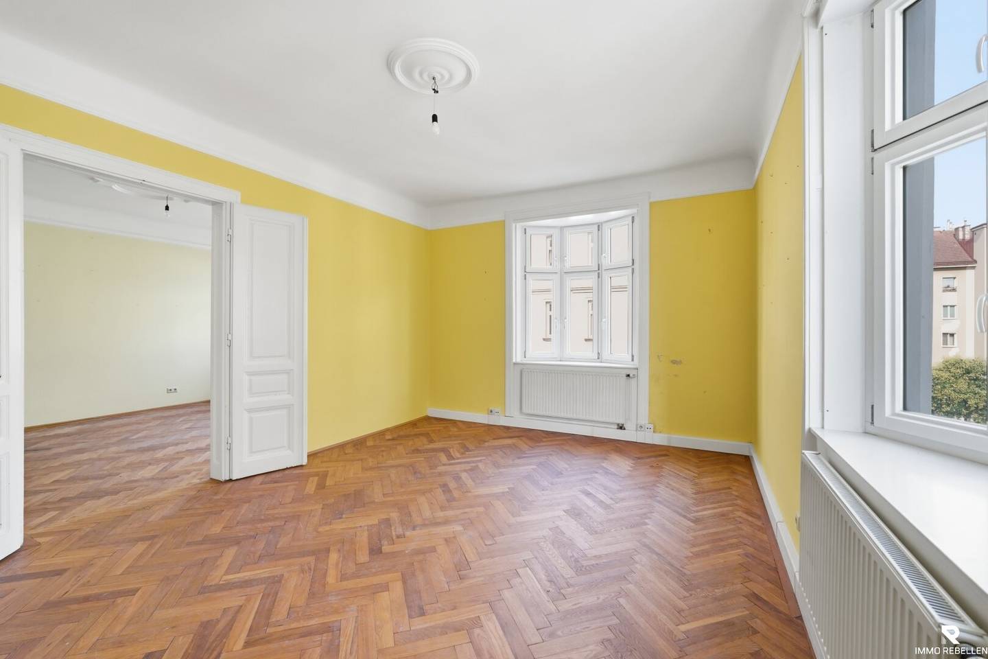Charming corner apartment in a historic style building – space for a home according to your own ideas (near U3)