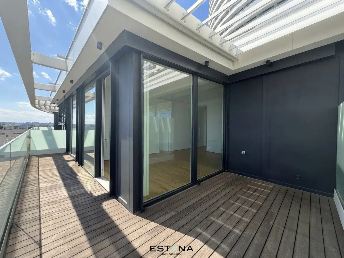 Near Reichsbrücke - perfectly cut couple's apartment with large balcony