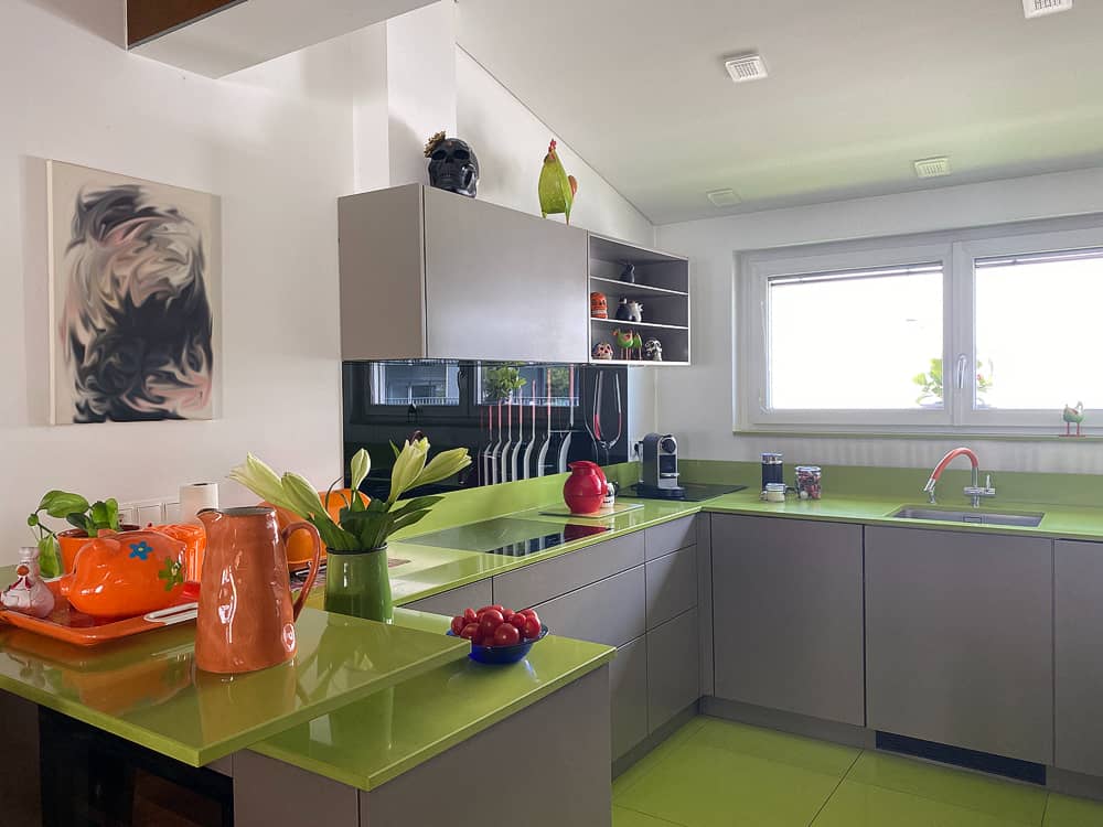 Wohnung with private garden and house character in a quiet setting