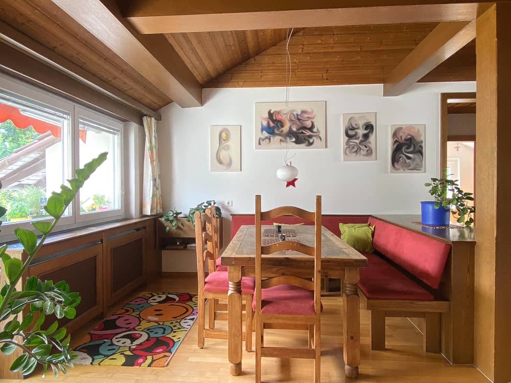 Wohnung with private garden and house character in a quiet setting
