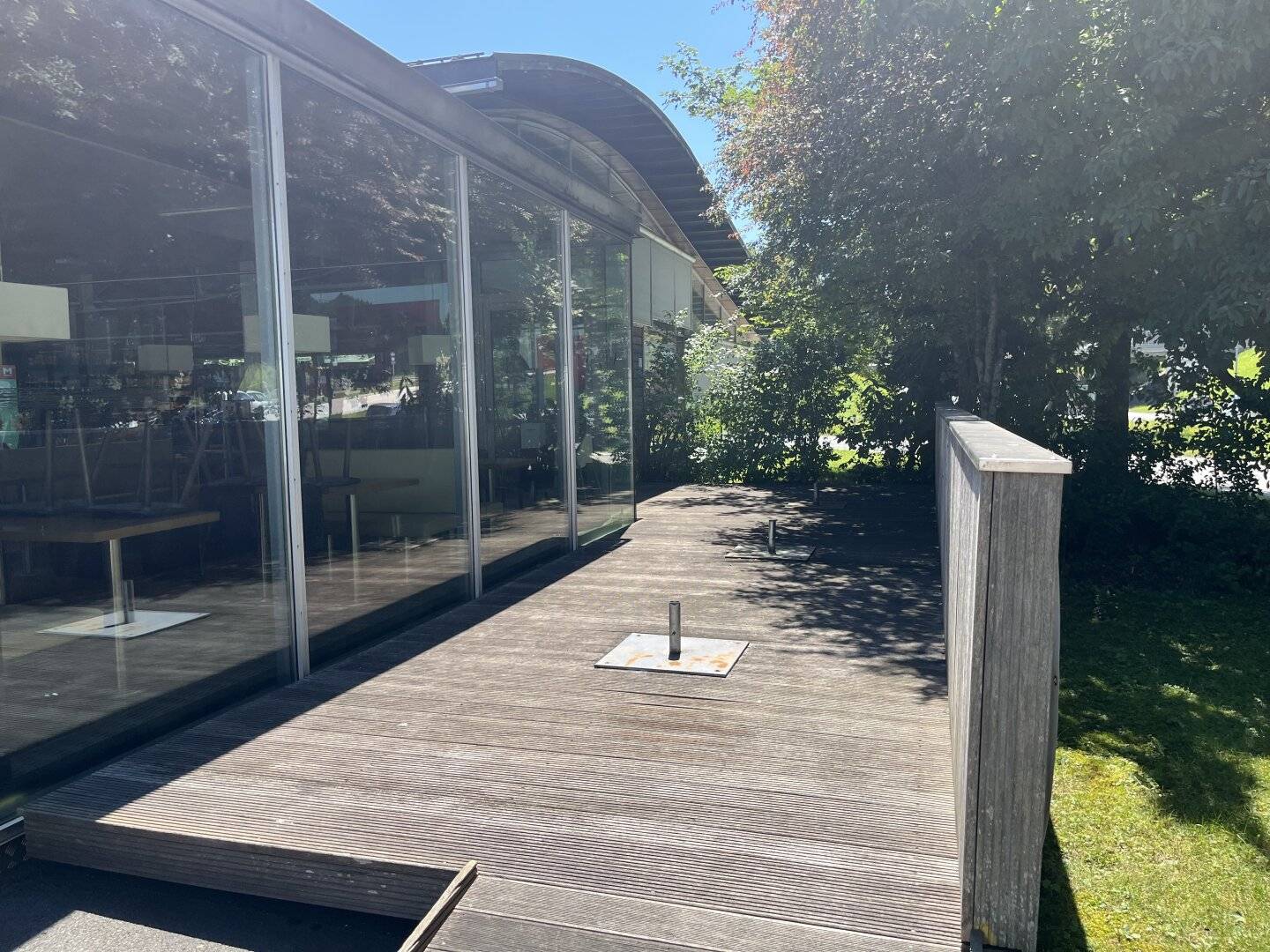 Benefit from the top tourist footfall – vacant gastro shop space directly at MPREIS Kitzbühel