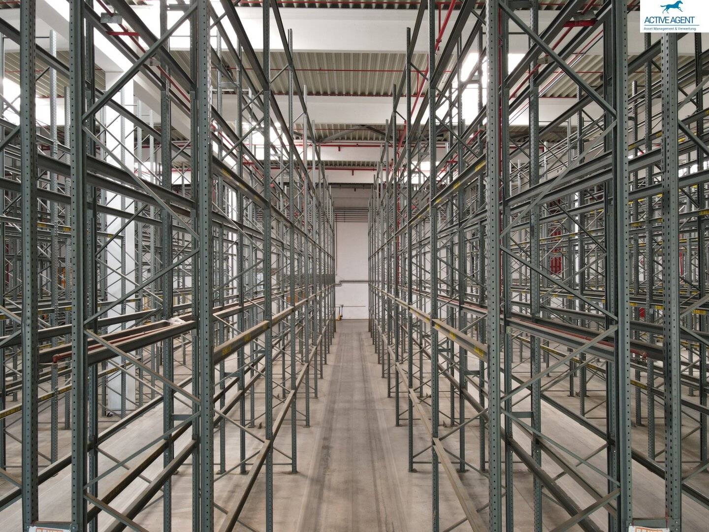 1.750 m² industrial hall in Gewerbepark Wernberg for rent with flexible size options