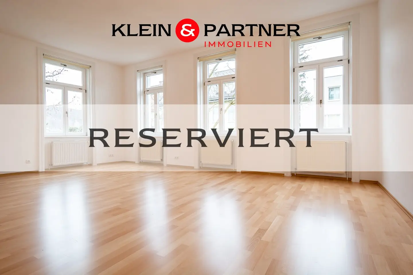 Repräsentatives Büro / Praxis in idyllischer Grünlage!