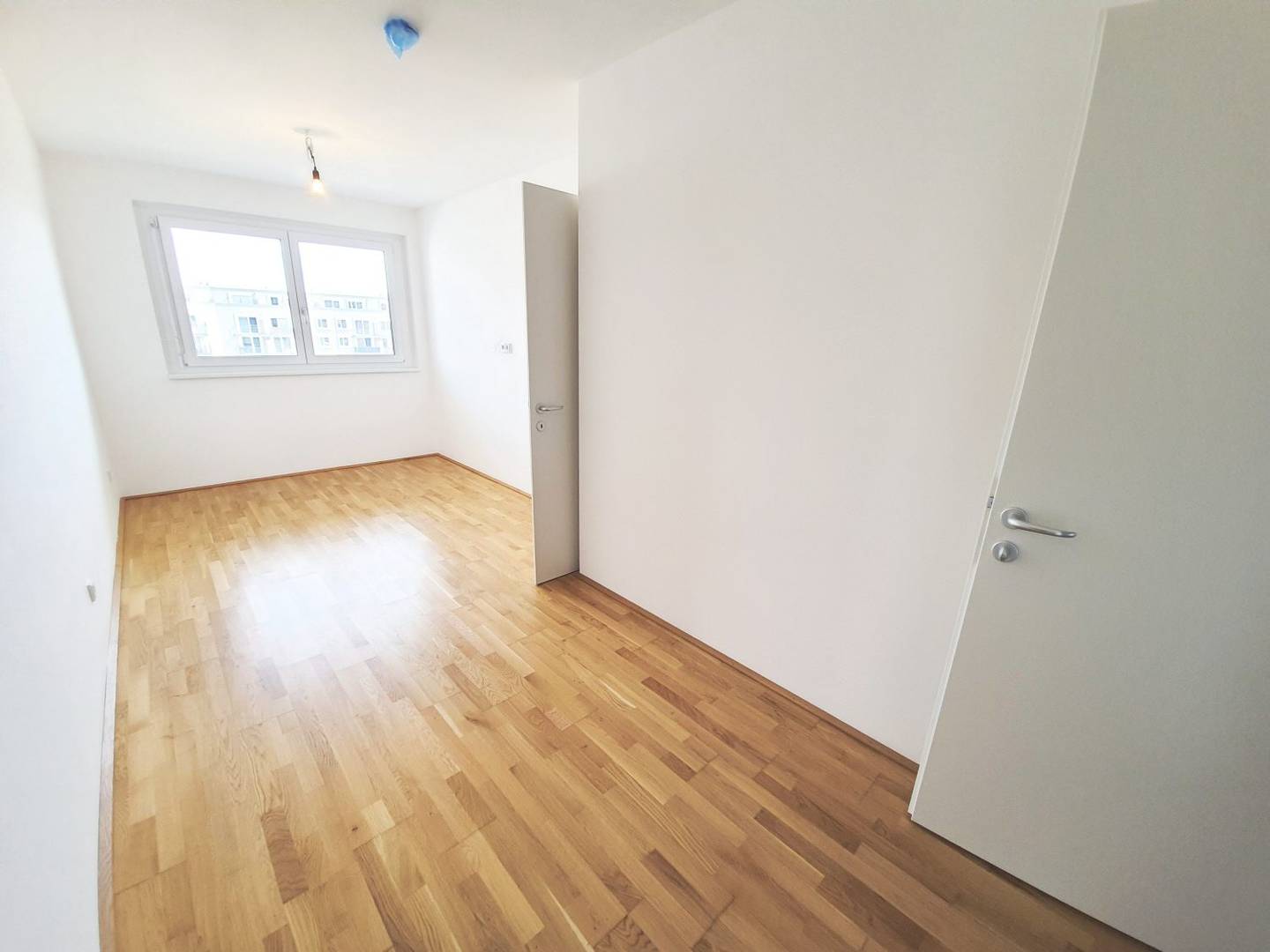 New build apartment with loggia and lift high quality fittings
