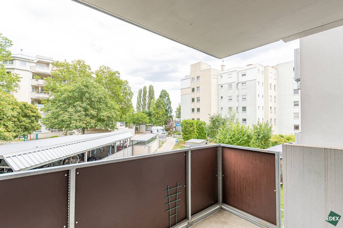 Bright 2-room apartment with balcony near Jedlersdorf S-Bahn