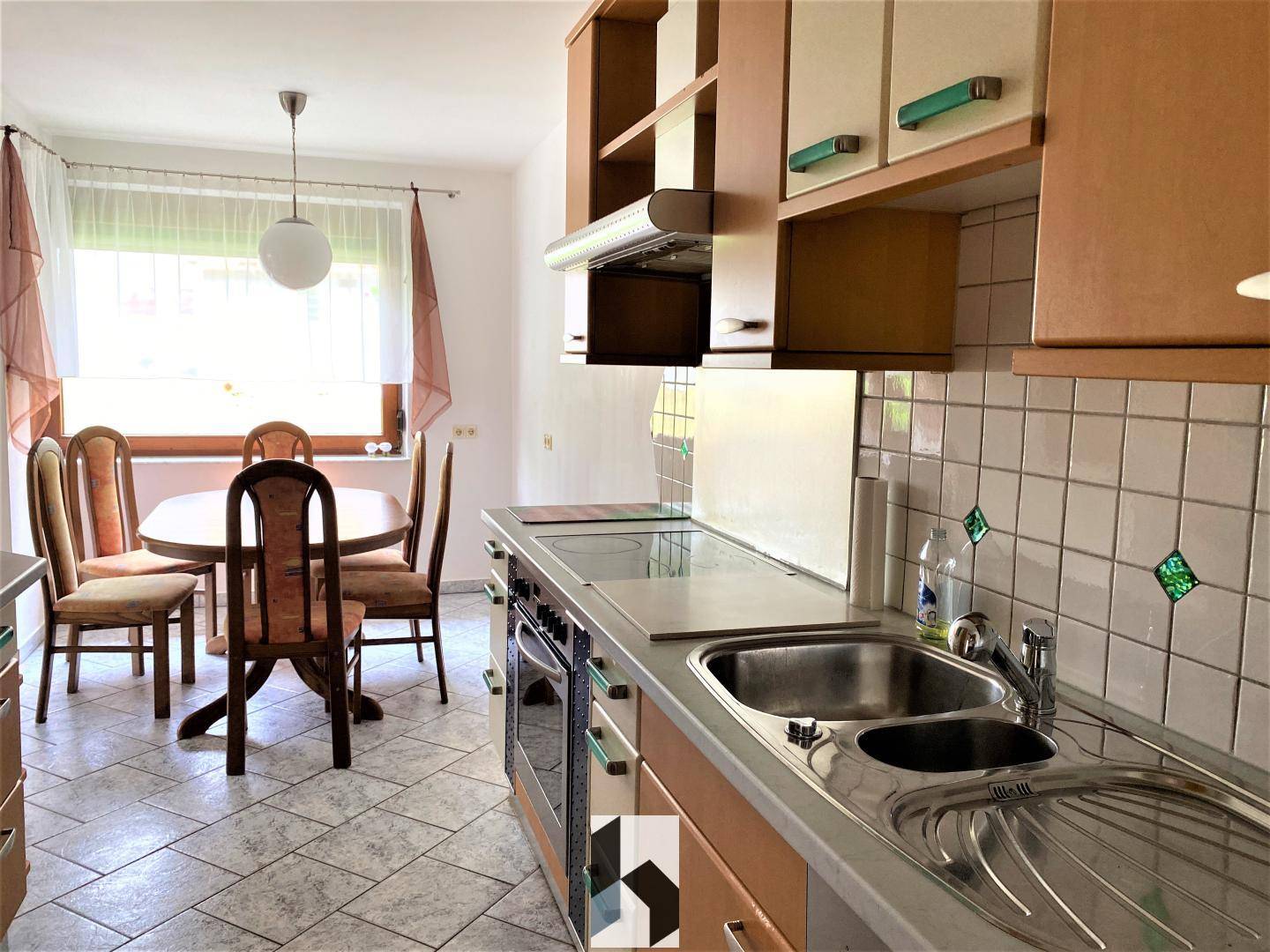 Apartment with garage box and underfloor heating in a sunny location