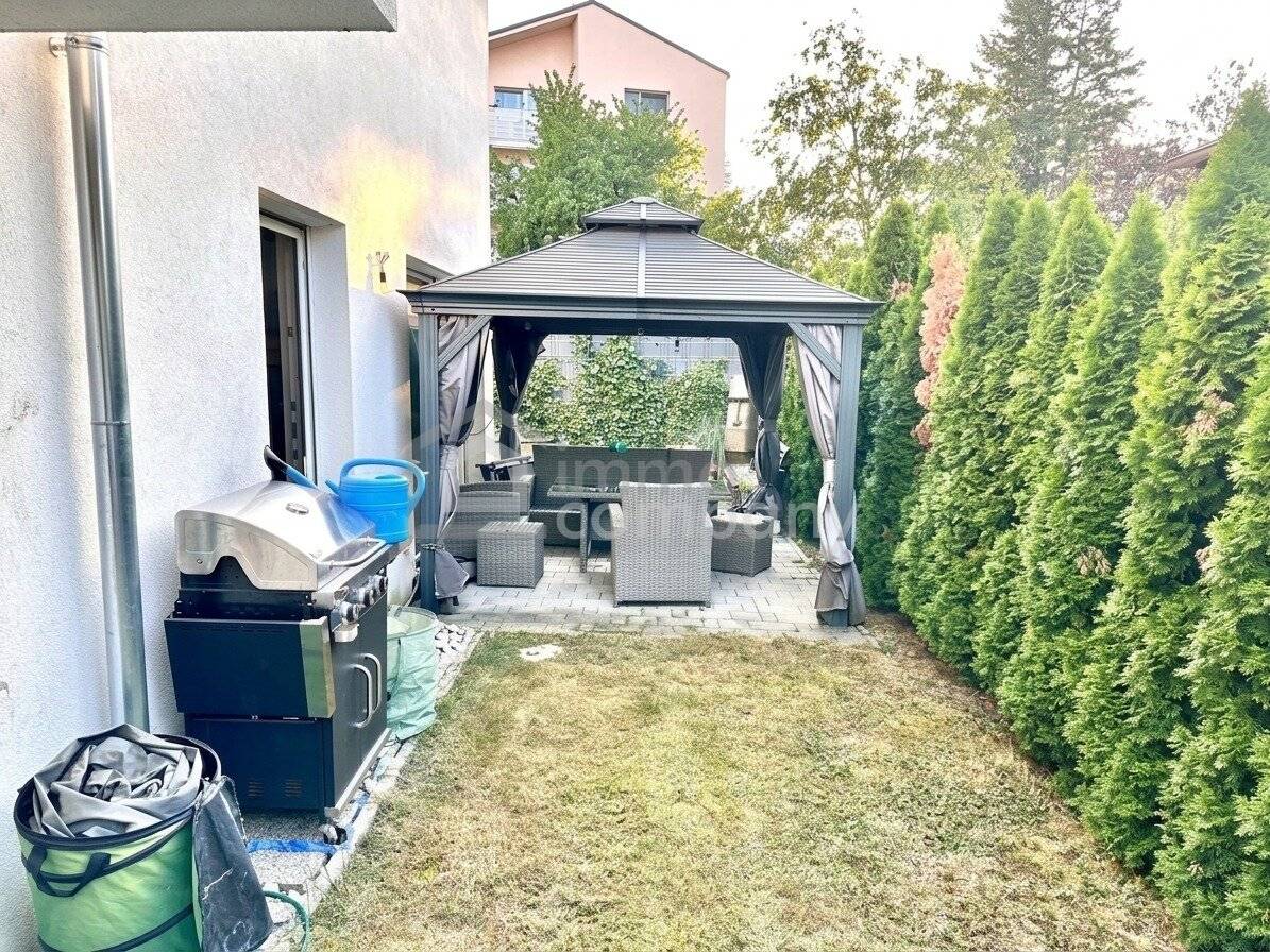 Große Doppelhaushälfte 174m², 6 Zimmer, Garten, Terrasse, Parkplatz – 1230 Wien, 580.000€