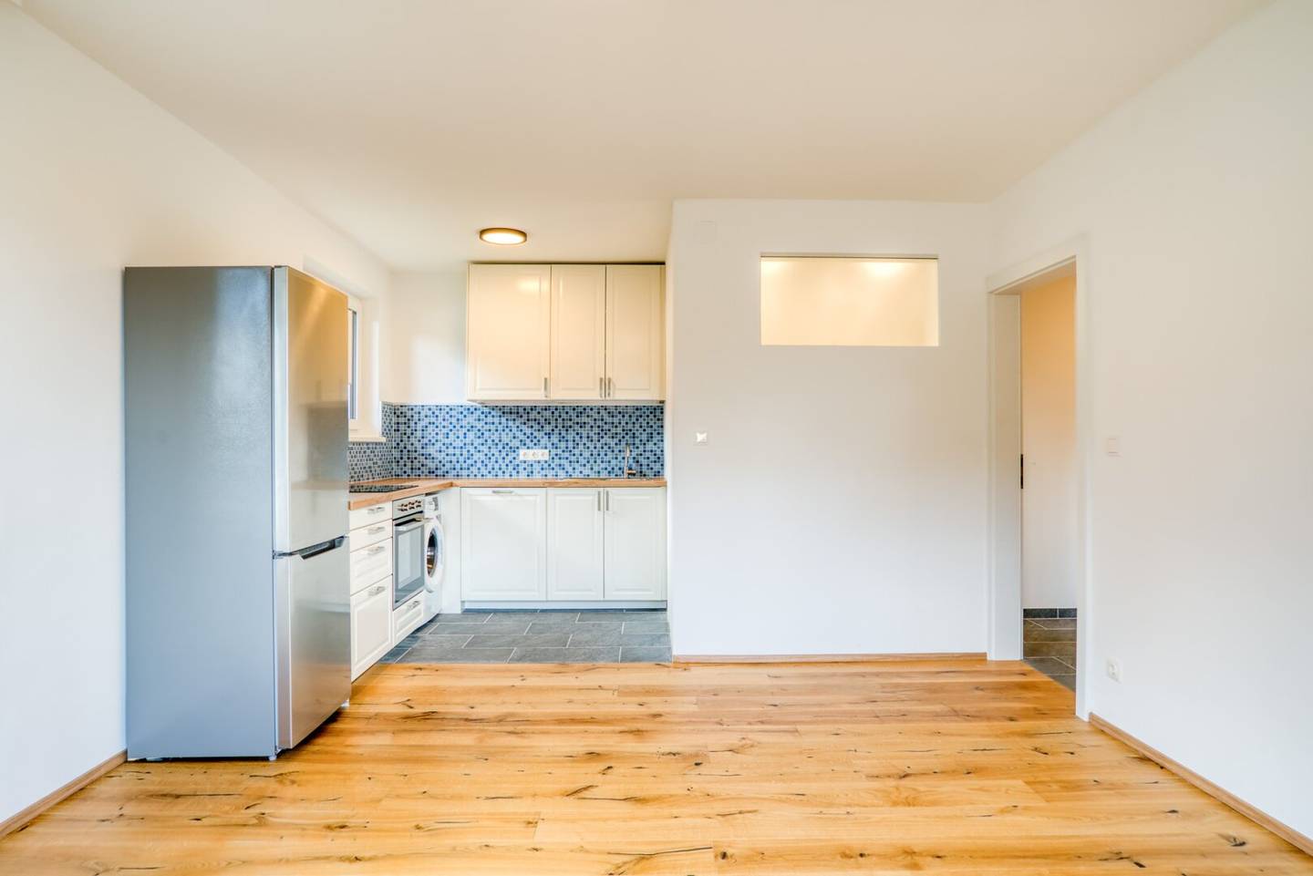 High-quality renovated 3-room apartment in Igls with large loggia and view of the Nordkette