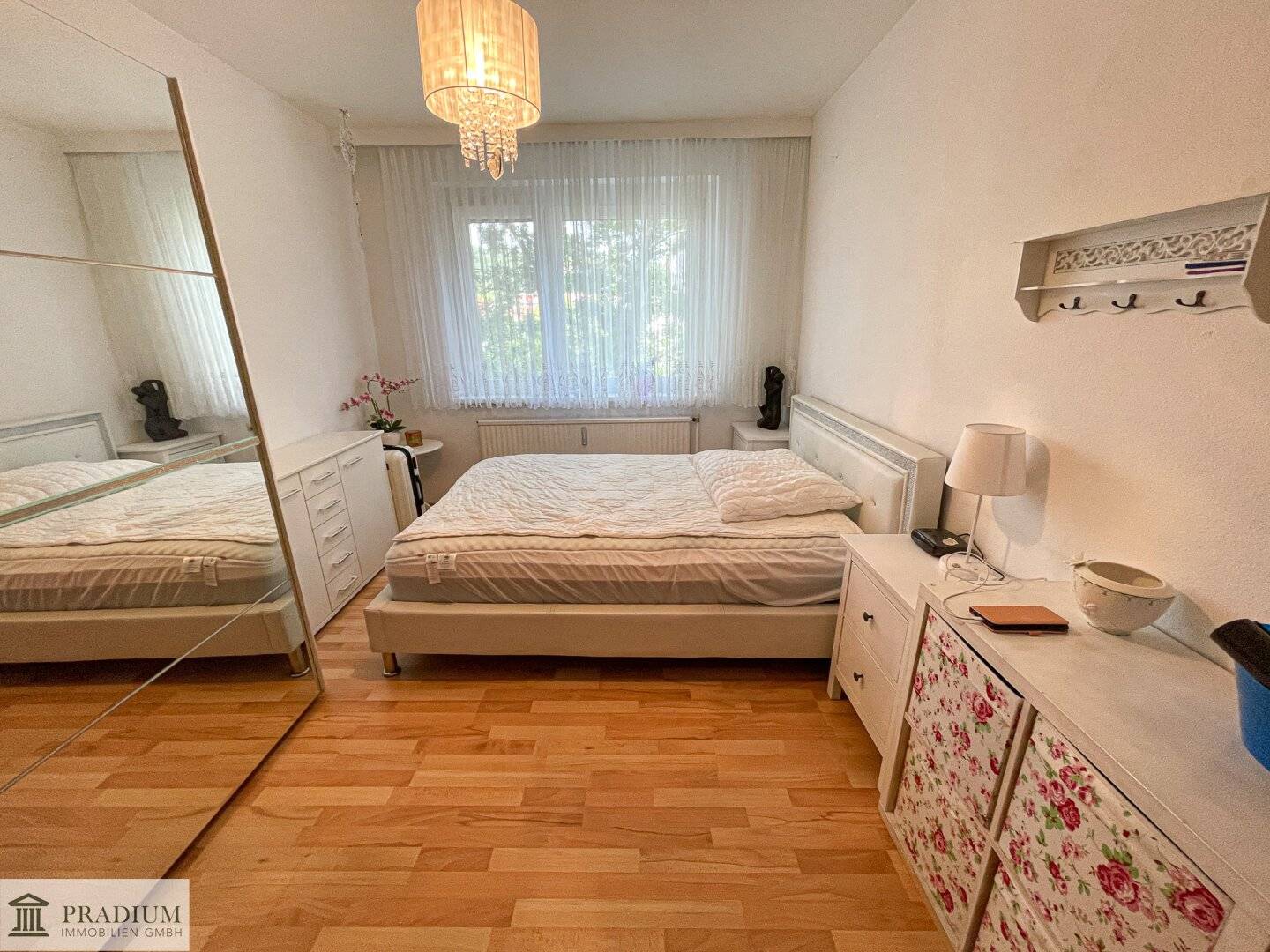 Central 3 room apartment