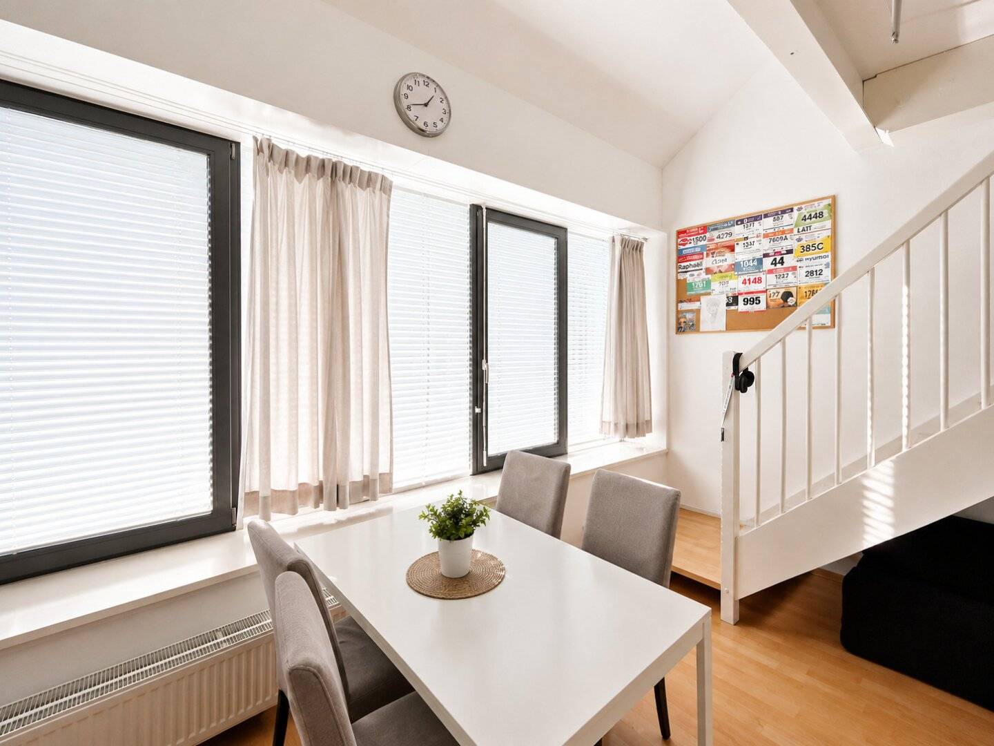 Graz – St. Leonhard: Charmante Galeriewohnung mit Wohlfühlcharakter – modernes Wohnen in Toplage – sichere Kapitalanlage oder Ihr zukünftiges Zuhause