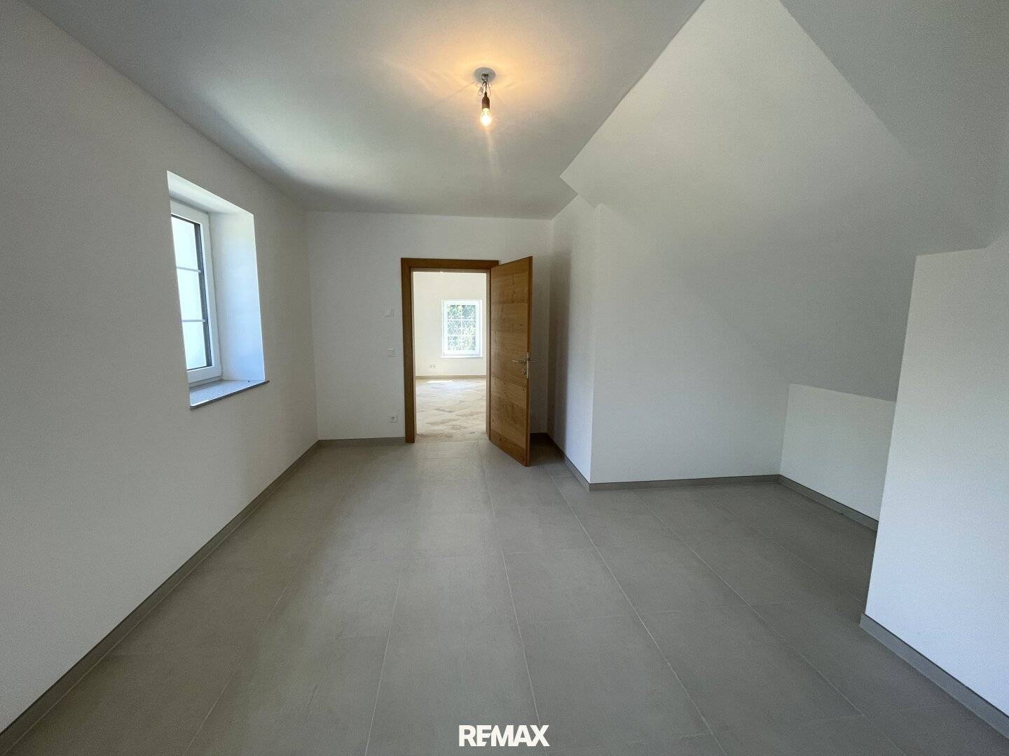 Wohlfühlen in ruhiger Lage, 2-Zimmer-Wohnung in St. Valentin