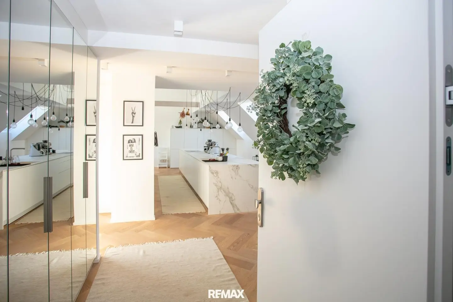 Exklusives Penthouse - herrlicher Donau- und Weinbergblick
