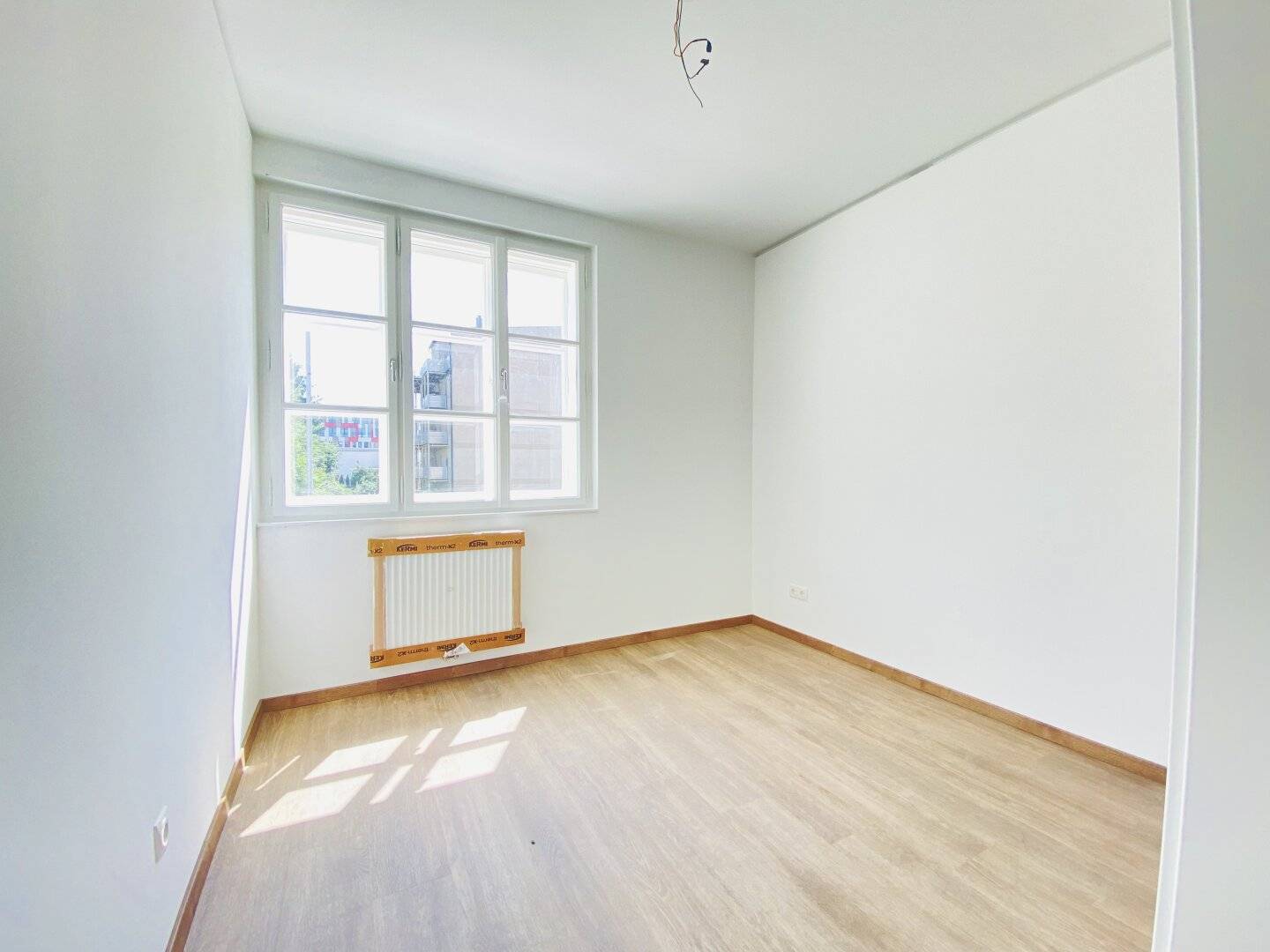Licht und klare Linien prägen das Ambiente dieser Wohnung - GEFÖRDERT!