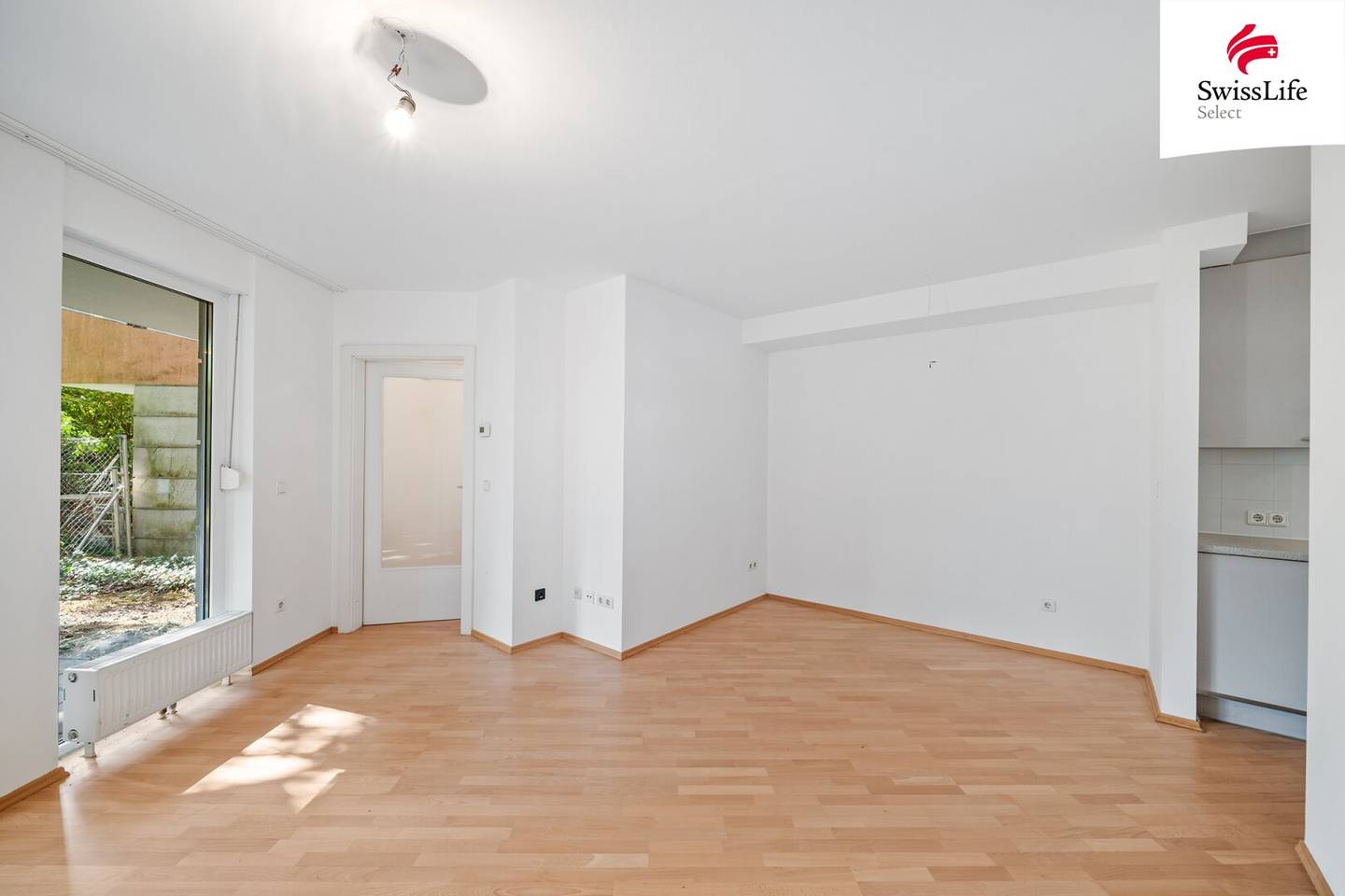Kompakte 2-Zimmer-Wohnung mit Terrasse und Eigengarten | PKW Stellplatz
