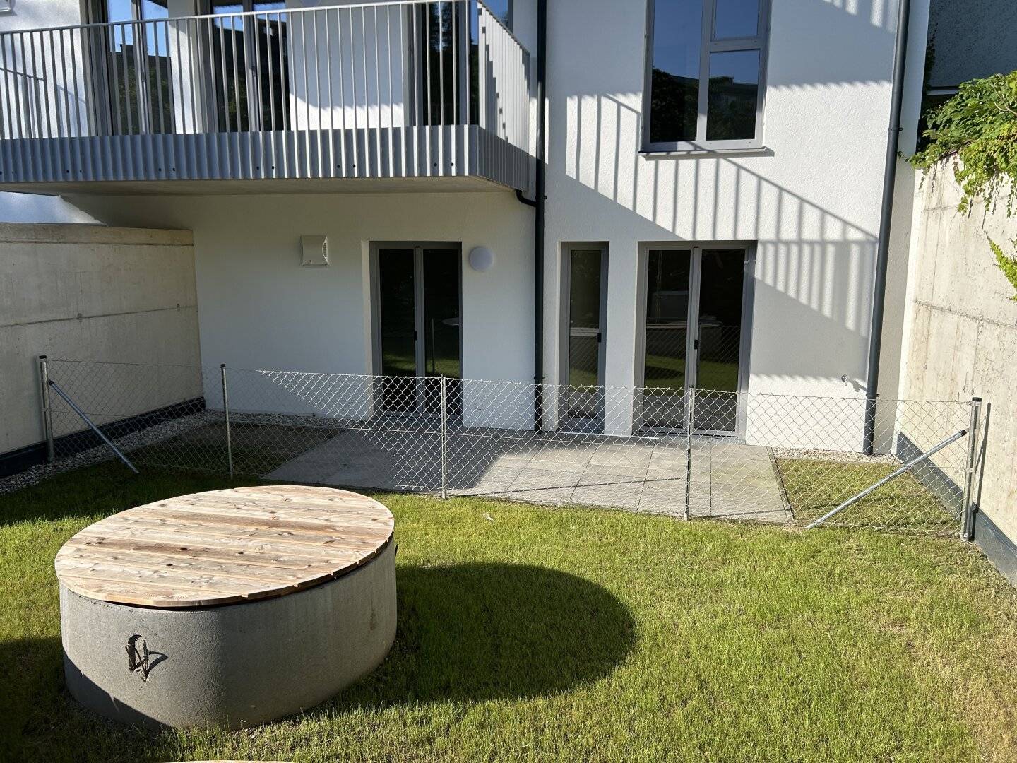 Newly built 2-room garden apartment with quiet courtyard location in Linz-Urfahr