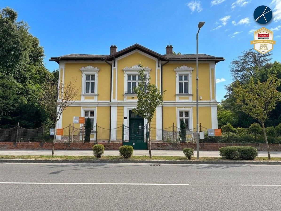 Kernsanierte Bürovilla in TOP-LAGE