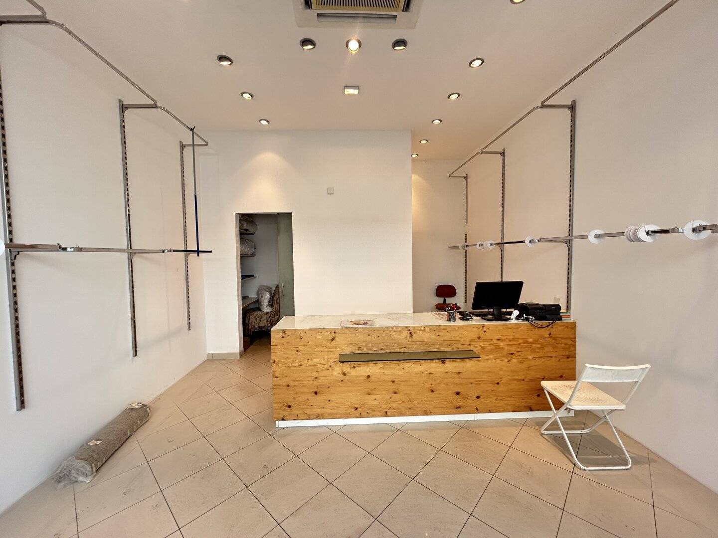 Geschäftslokal mit großer Schaufensterfront in Topfrequenzlage - Landstraßer Hauptstraße