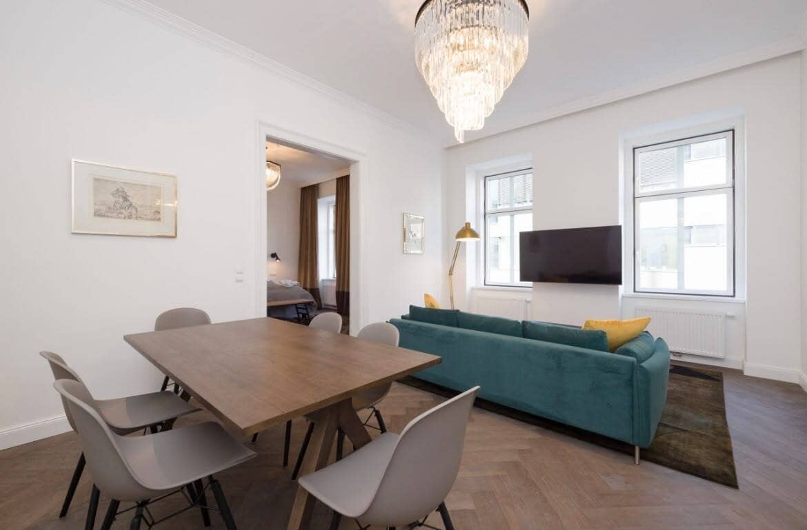 Historic charm meets exclusive living comfort in the 2nd district