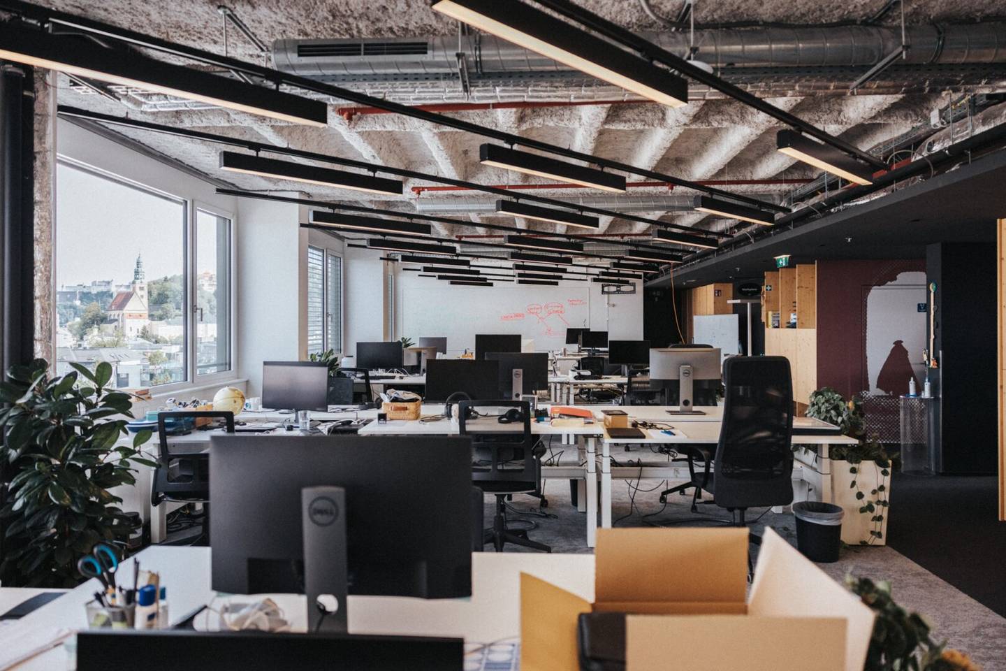 Fully furnished office above the roofs of Salzburg | 335 m² | STADTWERK