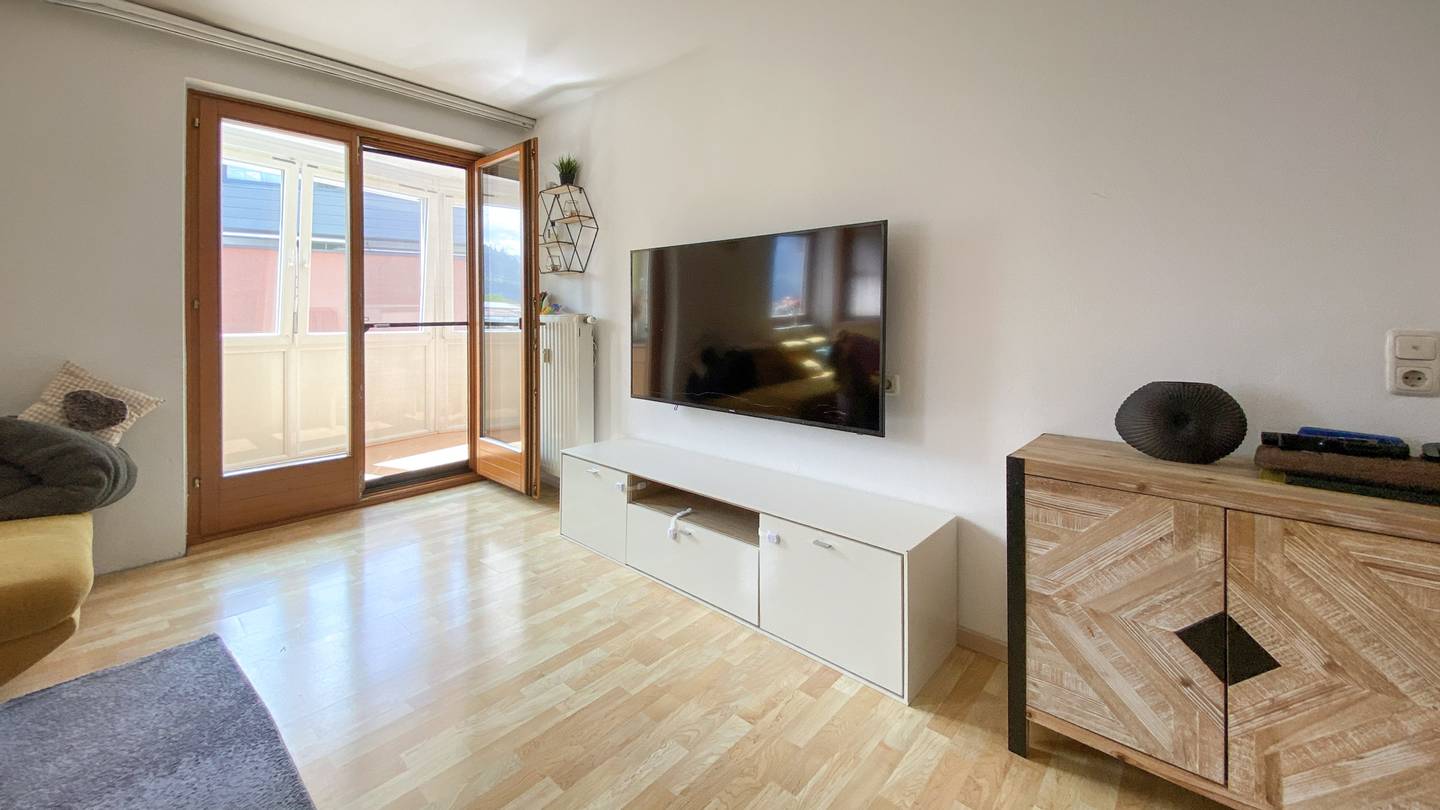 Erdgeschosswohnung mit südwestbalkon und Einbauküche