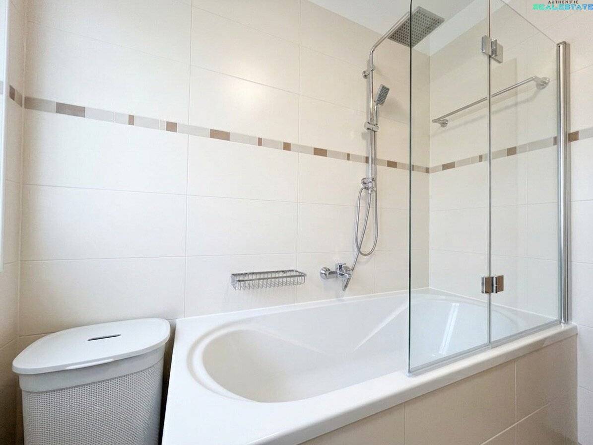Top garden apartment 73 m² in Lanzendorf, like new, 3 rooms, terrace, 2 parking spaces