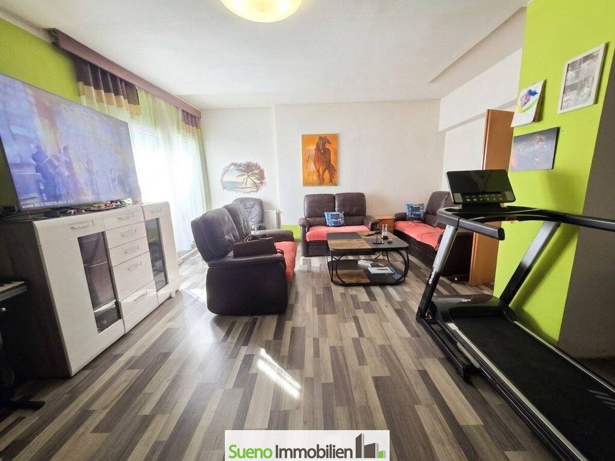 Mehrparteienhaus mit 3 Wohneinheiten in ruhiger Siedlungslage