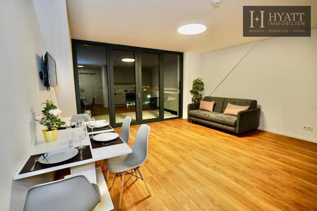 Exclusive 2-room attic apartment with balcony | fully furnished | flexible owner-occupation or short-term rental (Airbnb) approx. 9 % gross revenue yield 2025