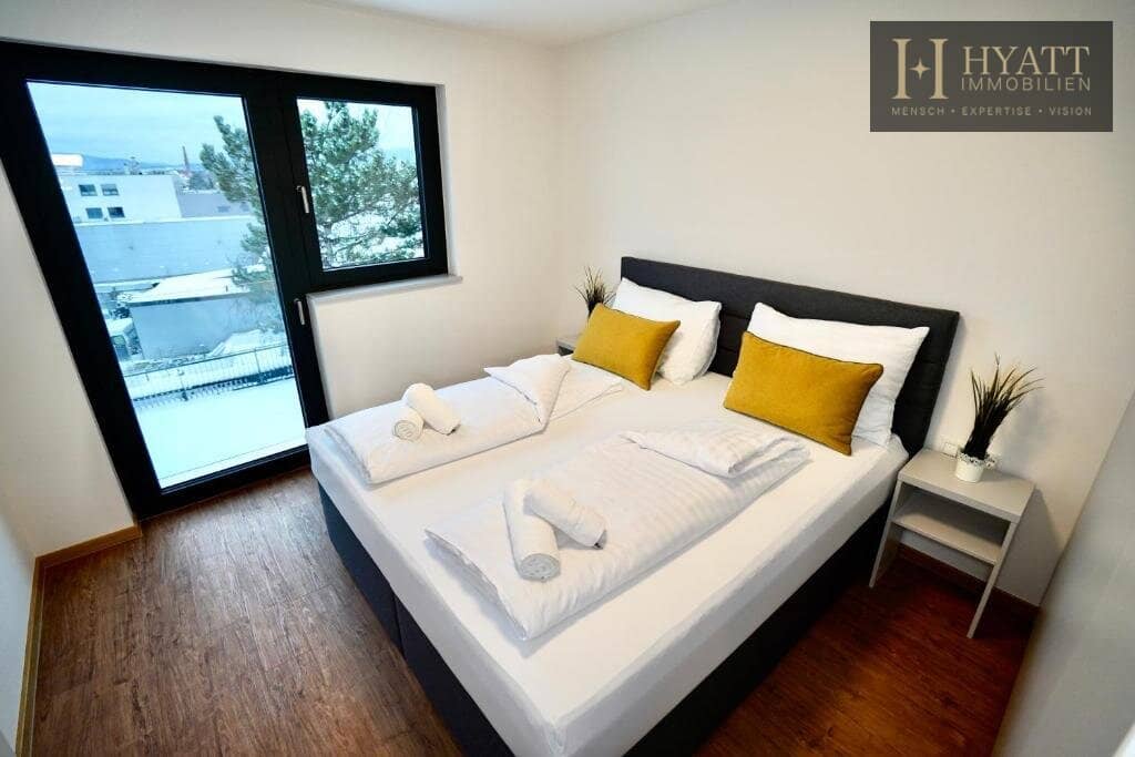 Fully furnished new-build apartment on the 3rd floor with lift with generous terrace | flexible owner use or short-term rental (Airbnb) | approx. 11.80 % gross revenue yield 2025