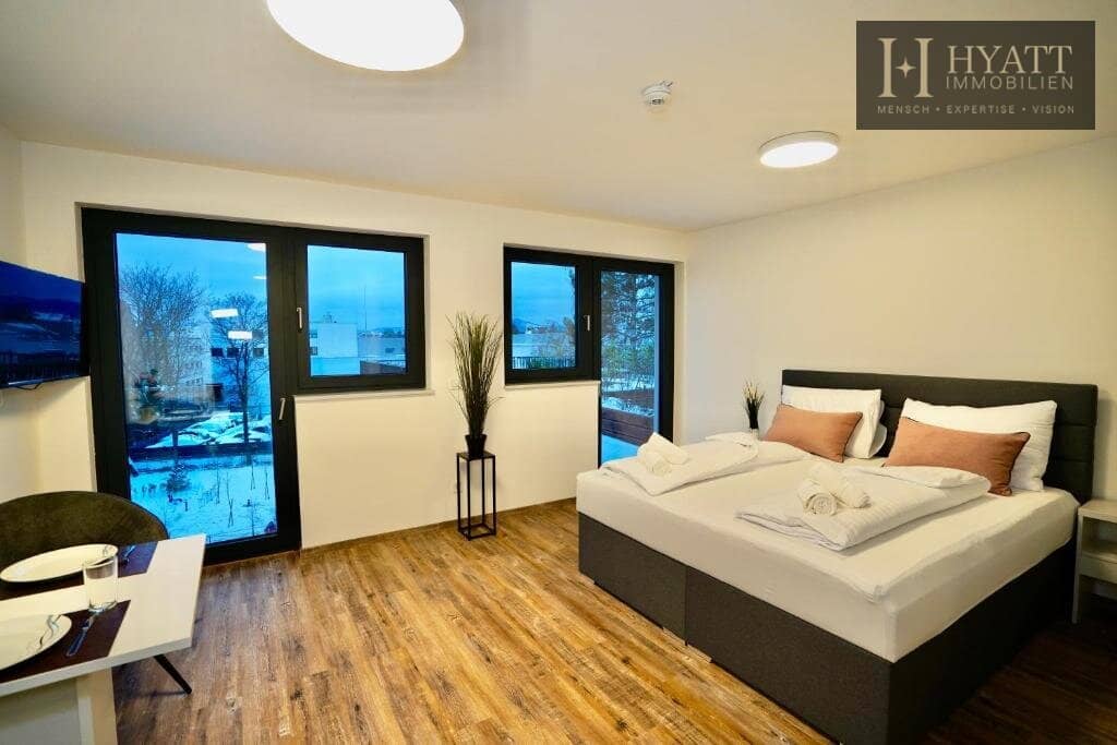 Fully furnished new-build apartment on the 3rd lift floor with generous terrace | flexible owner occupancy or short-term rental (Airbnb) | approx. 11.68 % gross revenue yield 2025