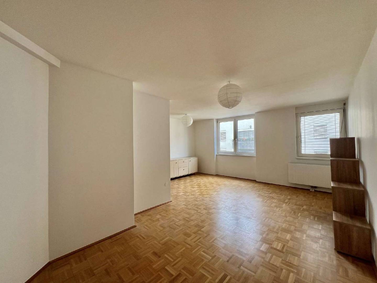 New build apartment with shared garden and good transport links