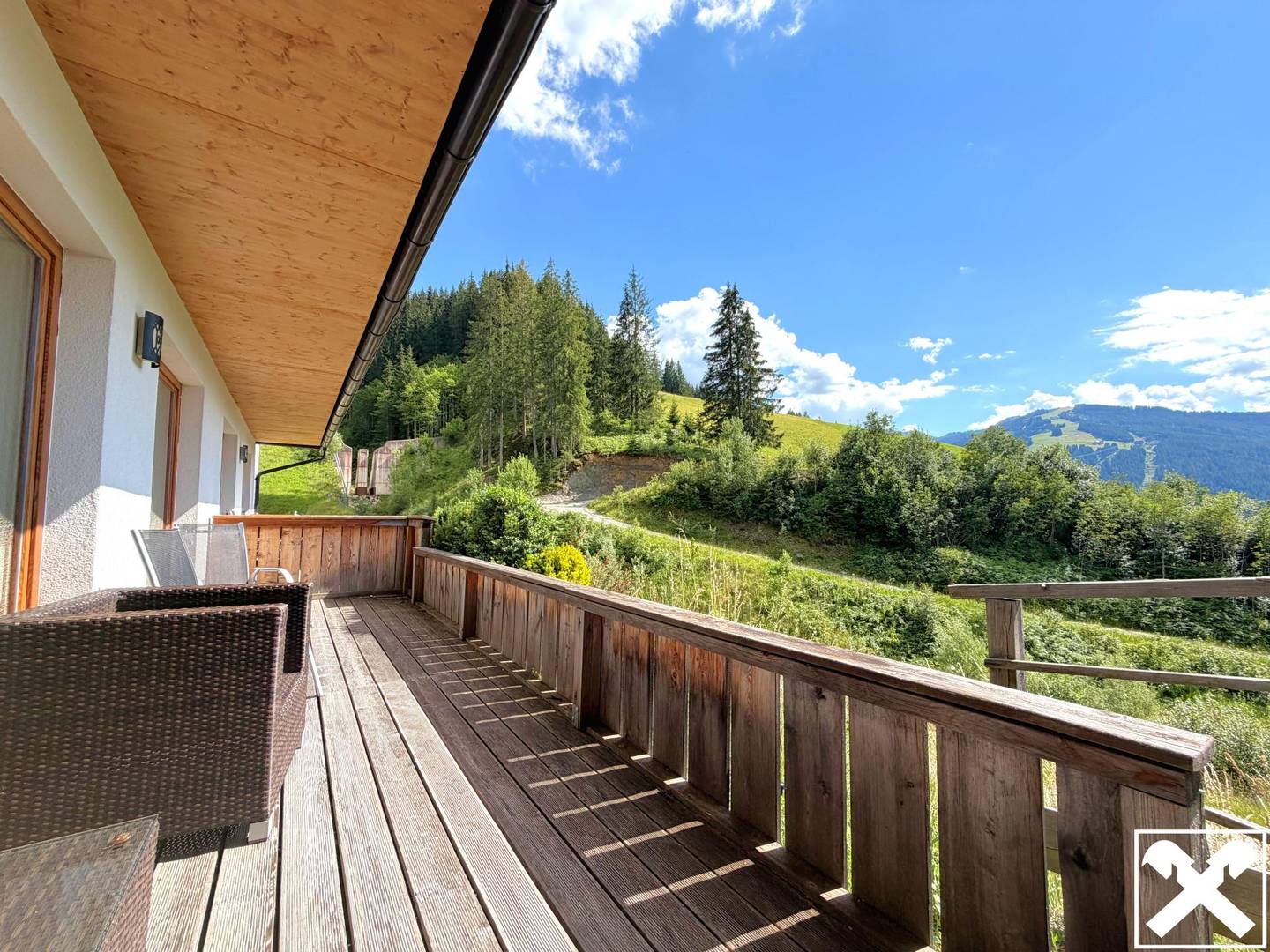 Wohnung mit Privatgarten und touristischer Nutzung