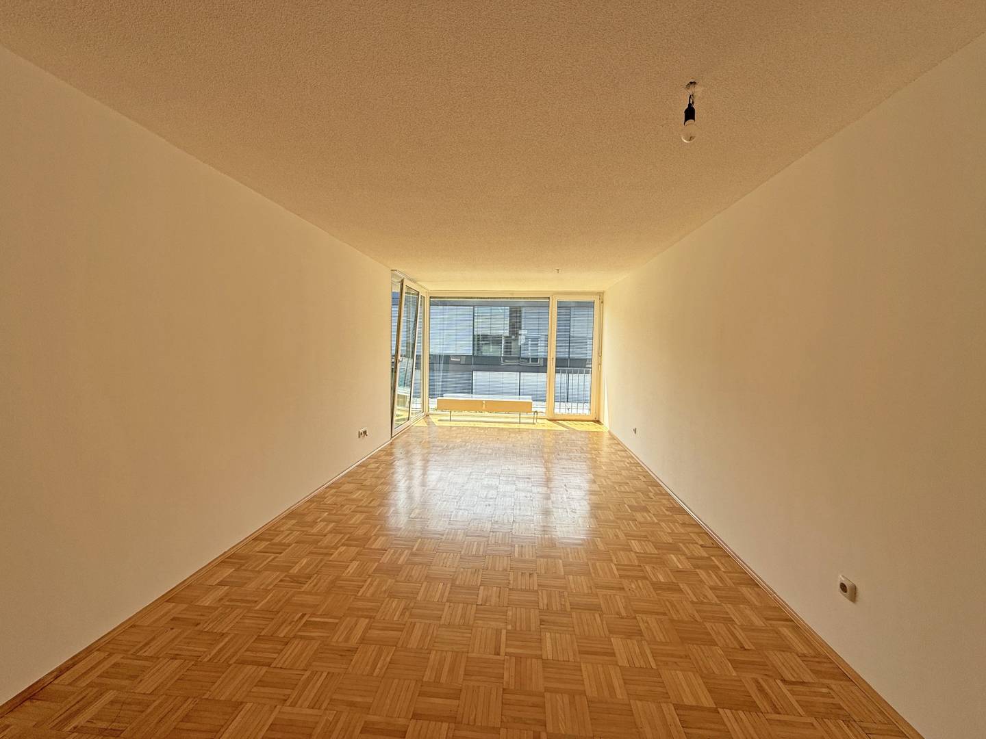 Helle Wohnung im Zentrum mit neuer Küche