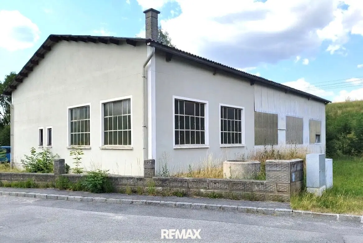 Freight and Logistics Location | Truck Parking Spaces | Workshop | 2,064 m² | Gmünd with Border Advantage CZ