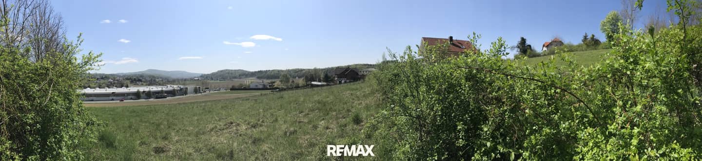Sonniges Baugrundstück für Ihr Eigenheimprojekt - erfüllen Sie sich jetzt Ihren Traum!