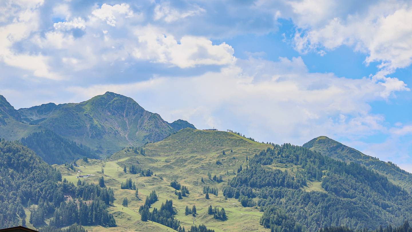 Sonnige Ruhelage mit 360 Grad Panorama Aussicht Familienwohnung