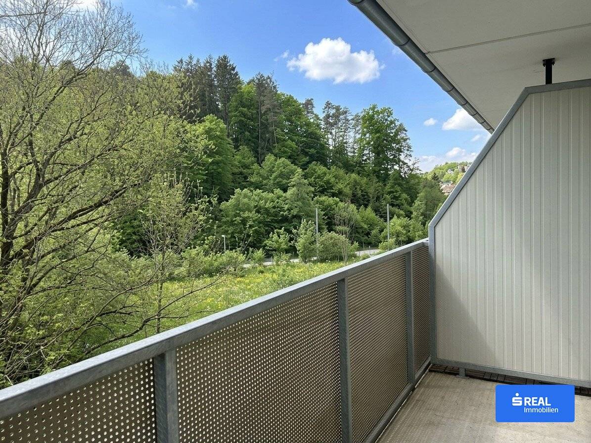 Top 2-room condominium with spacious terrace in very good location in Graz - Mariatrost