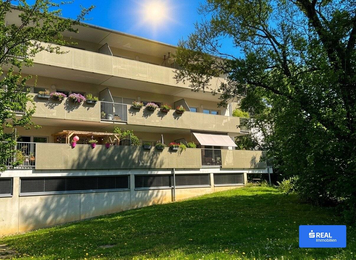 Top 2-room condominium with spacious terrace in very good location in Graz - Mariatrost