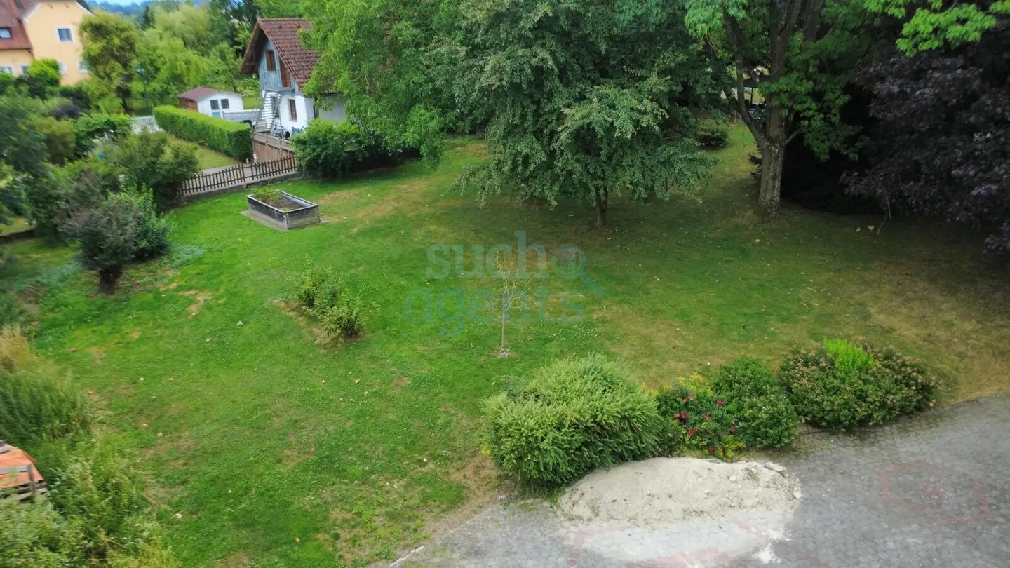 Idyllisches Baugrundstück in ruhiger Grünlage Wohnung