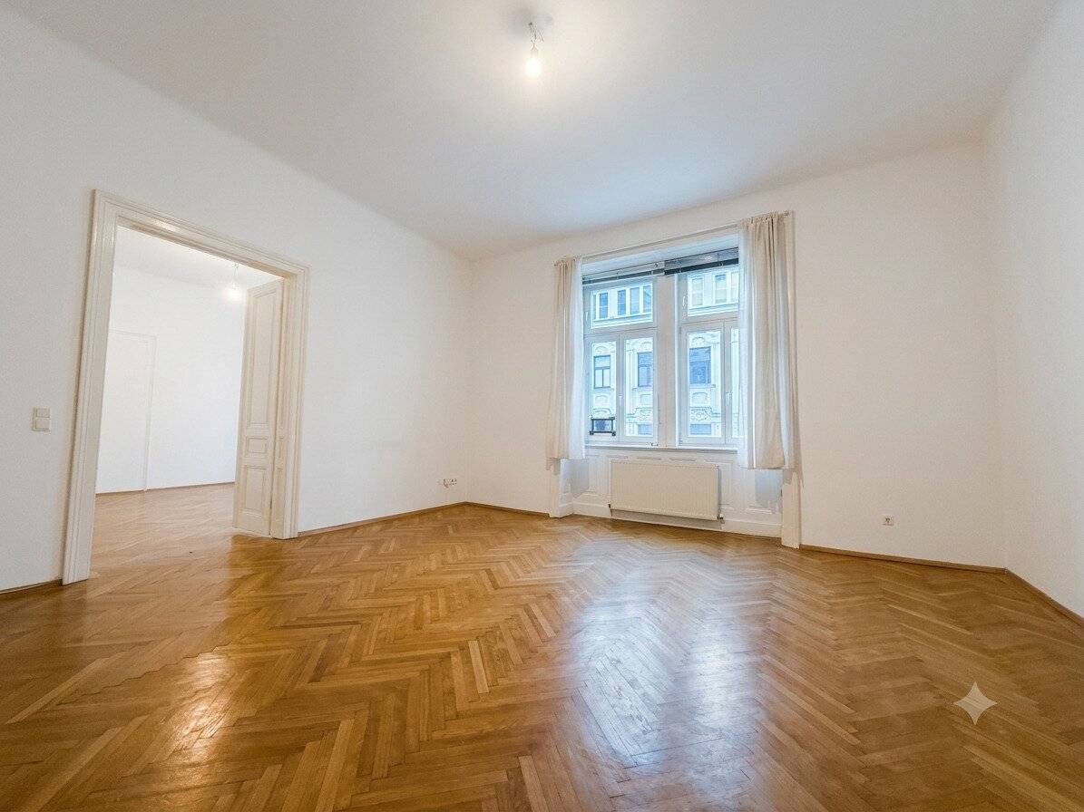 Classic Viennese Old-Build Elegance in the Heart of the 3rd District