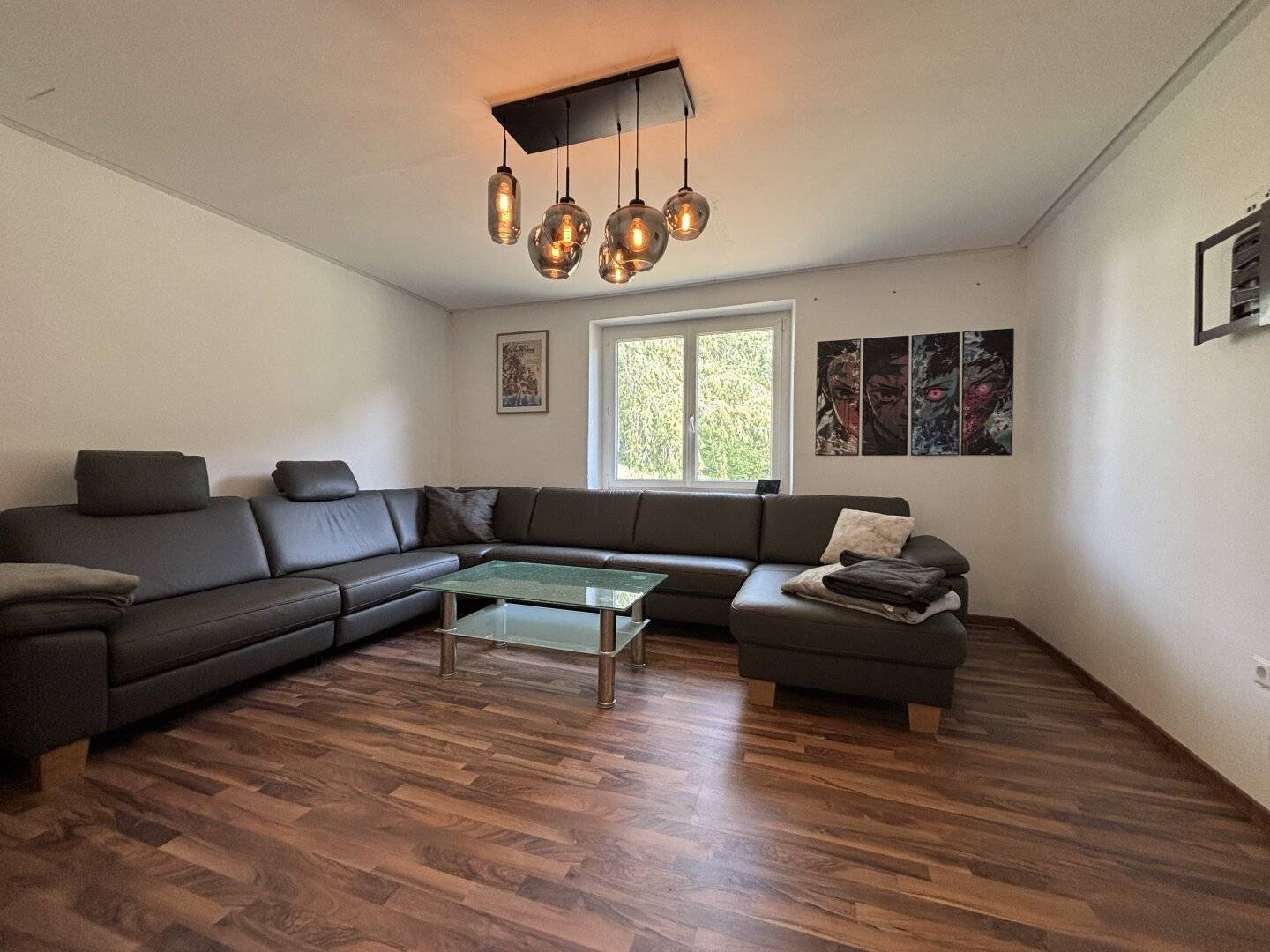 Einfamilienhaus mit 4 Zimmer, großem Garten, Wald und extra Garage