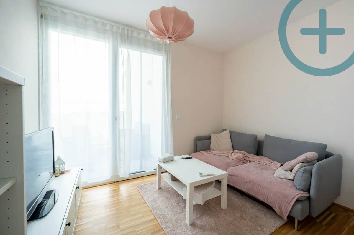 Bright new build apartment with large terrace and balcony
