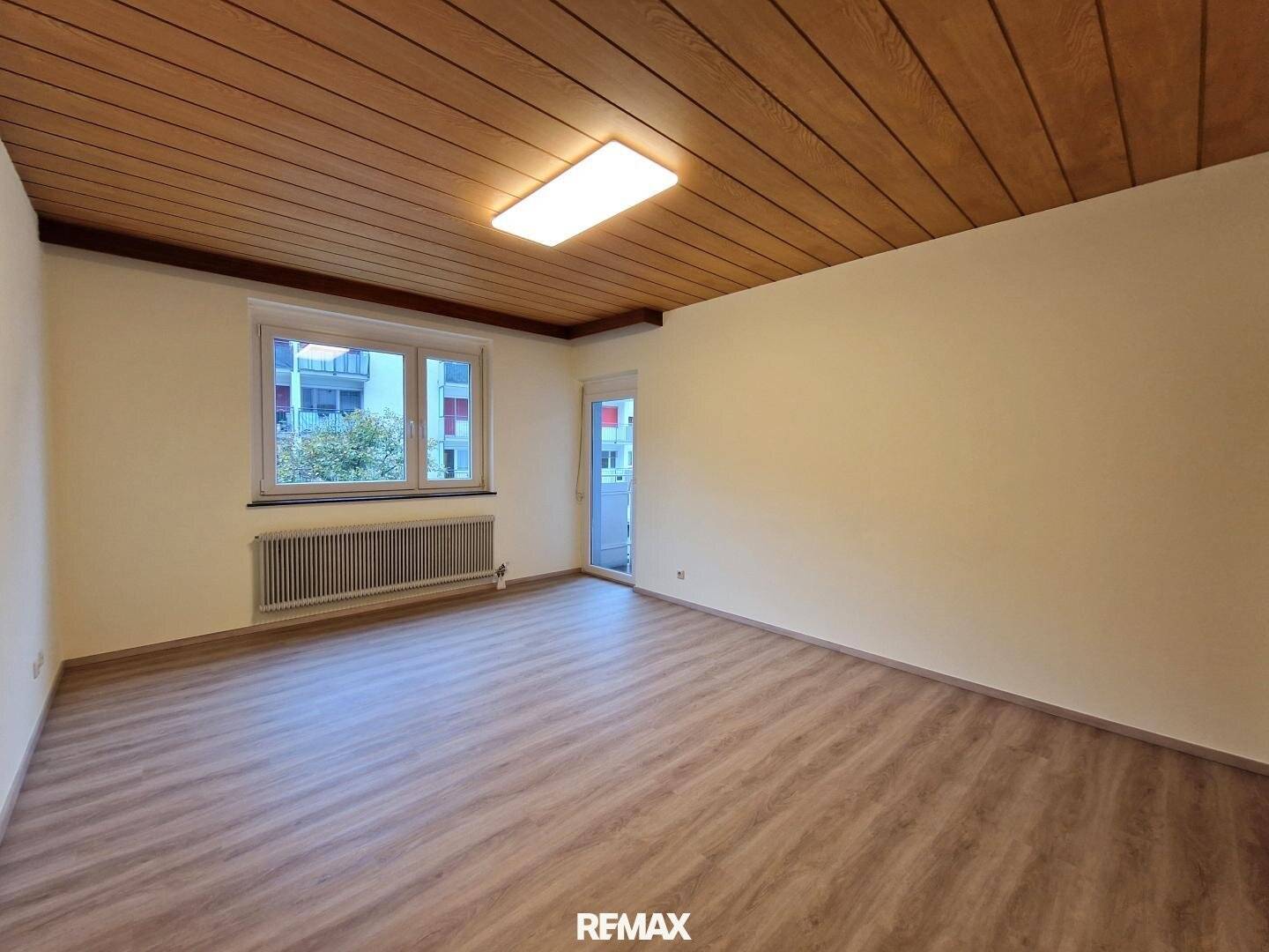 TOP Lage: 2-Zimmer-Wohnung mit Loggia und Blick ins Grüne