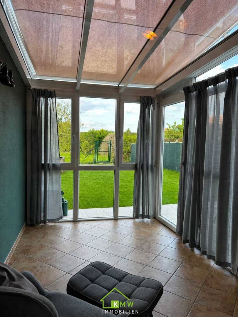 Sehr gepflegte Wohnung mit Eigengarten