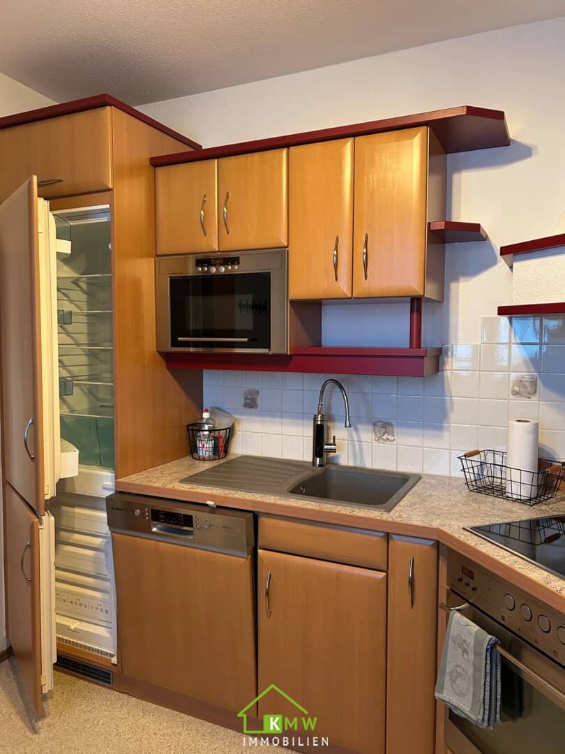 Sehr gepflegte Wohnung mit Eigengarten
