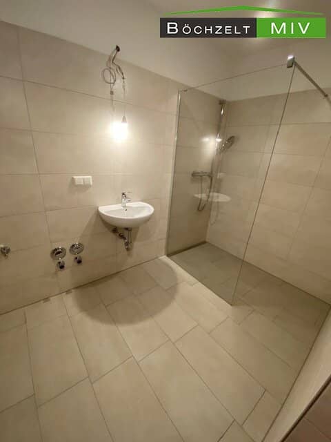 Moderne 3-Zimmer-Wohnung mit Balkon  direkt am Hauptplatz Knittelfeld ++ Küche möbliert