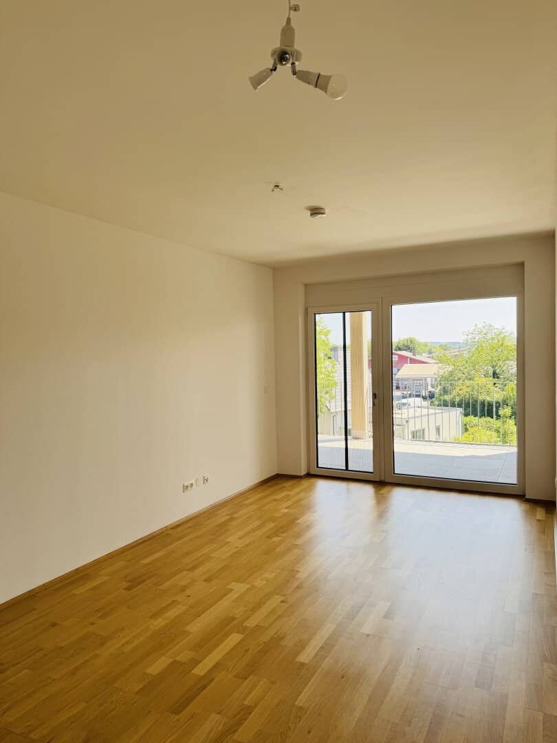 Splendid balcony apartment with underground parking space near the main square in Kalsdorf
