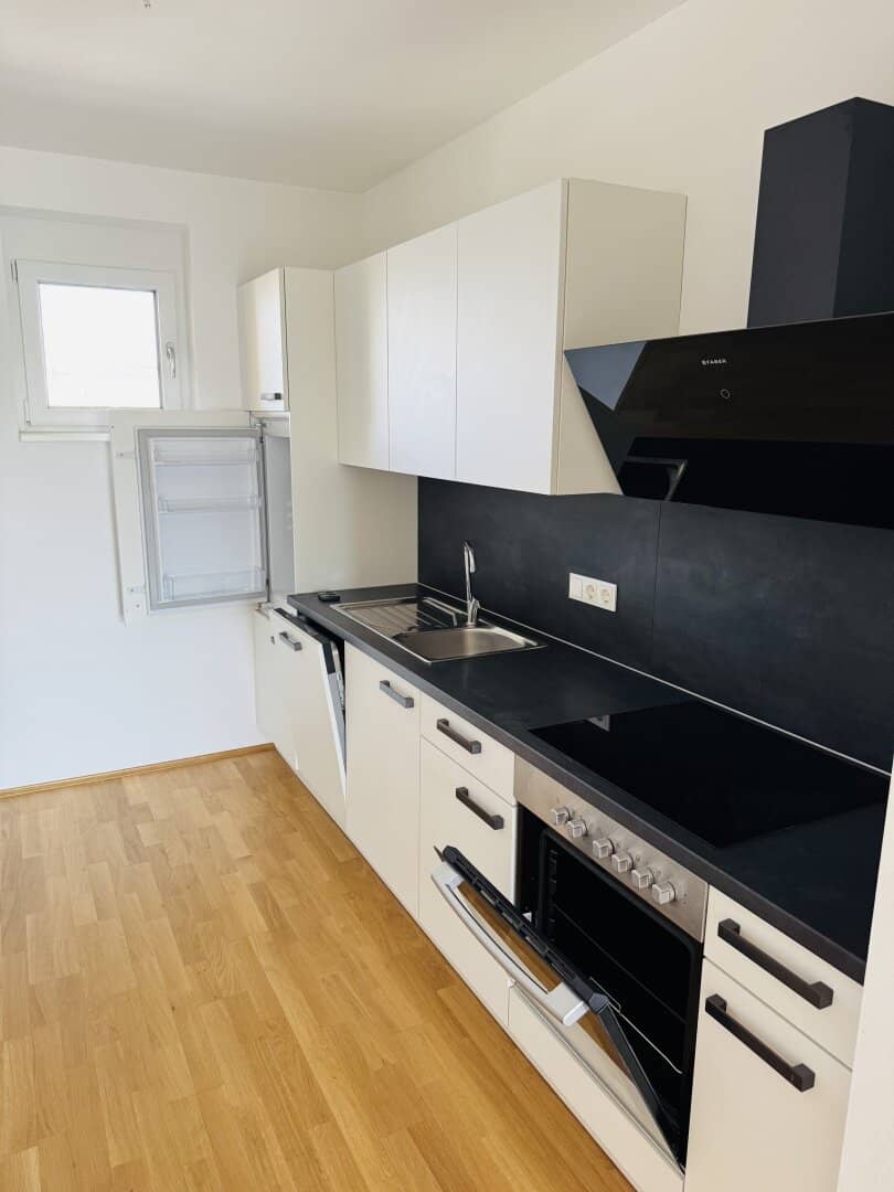 Splendid balcony apartment with underground parking space near the main square in Kalsdorf